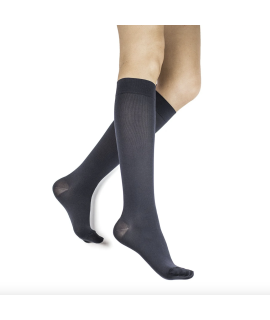 Rejuva Knee High with COOLMAX Compression Socks