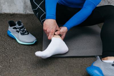 Compression for Plantar Fasciitis: Can It Help Relieve Heel Pain?