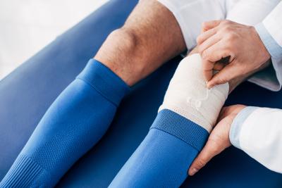 Velcro Compression Wraps vs. Compression Stockings: How Podiatrists Can Help Patients Choose the Right Option