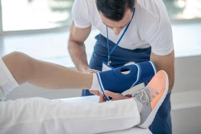 What Is CircAid Compression? A Guide to Adjustable Compression Therapy
